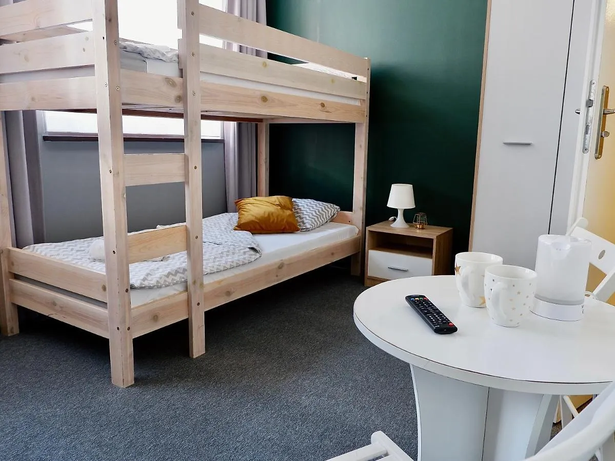 Moon Hostel Gdańsk 2*,